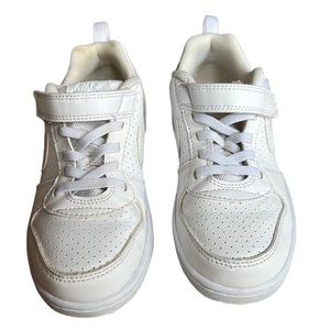 Boys’ White Nike Sz 13.5
